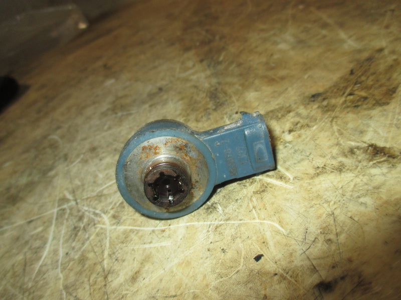 Mercury 135hp 2 stroke outboard air injector blue (883078-2)