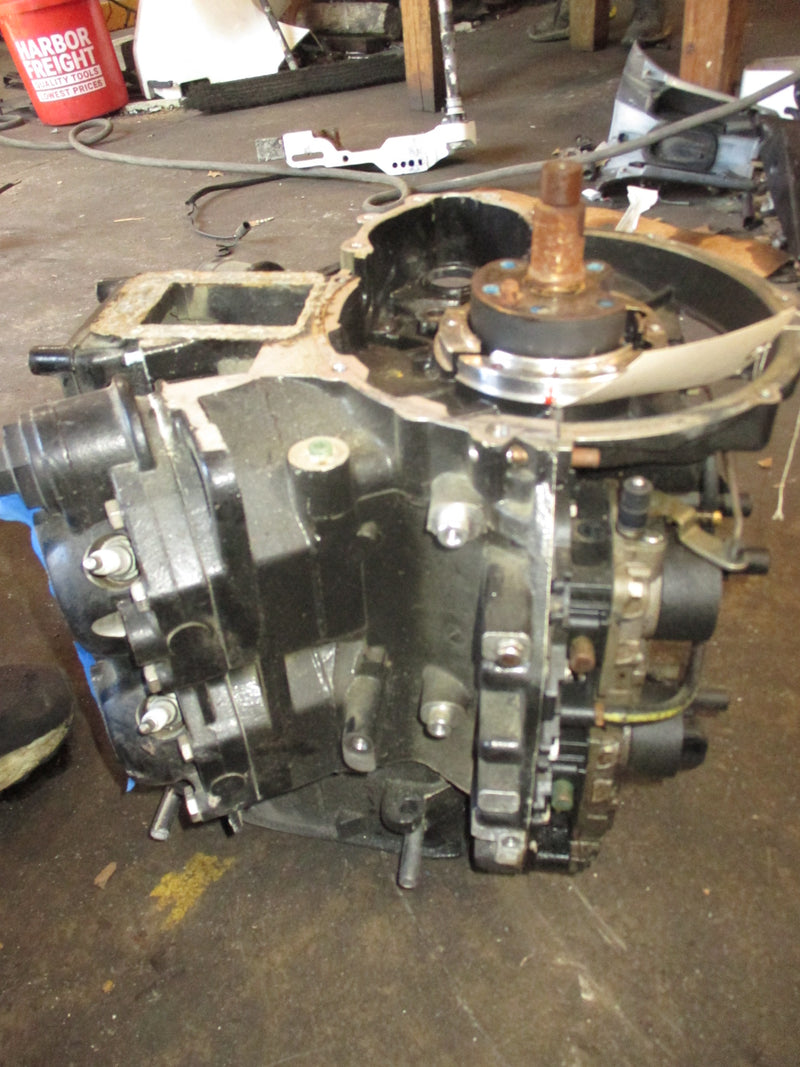 Evinrude Ficht 115hp 2 Stroke outboard Crankcase Powerhead