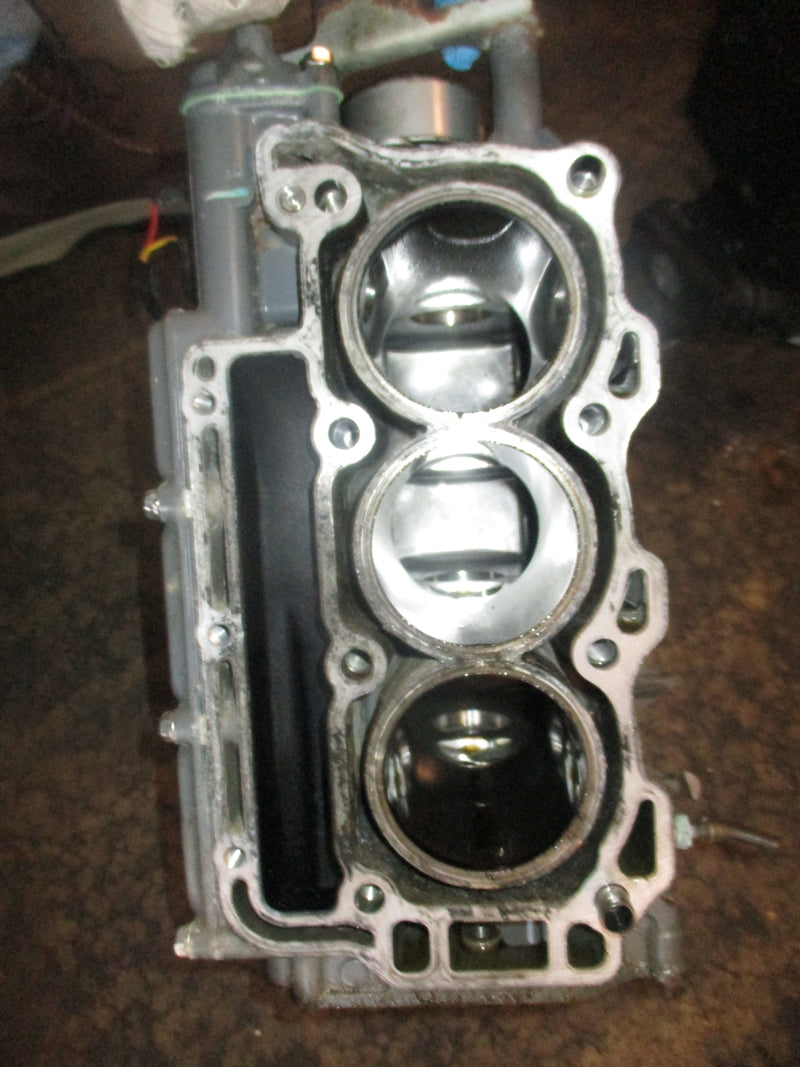 Honda BF50A outboard crankcase block