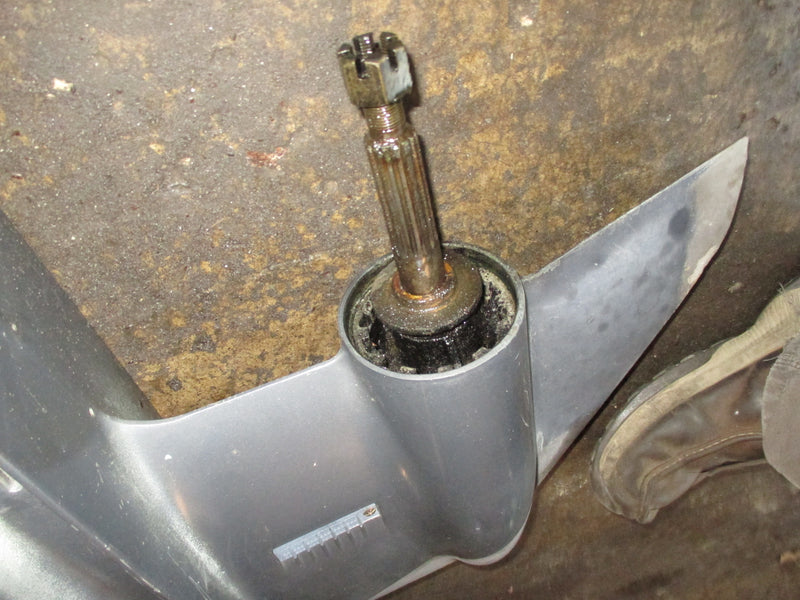 Yamaha 130hp 2 stroke outboard 25 inch shaft lower unit