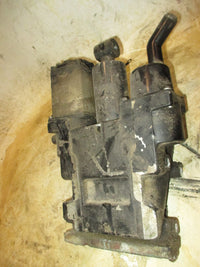 Load image into Gallery viewer, Mercury 115hp Mariner 2 stroke outboard tilt trim unit
