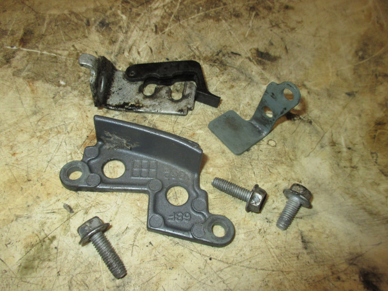 Yamaha HPDI 200hp 2 stroke outboard Rigging Grommet Holder (68F-42738-00-5B)