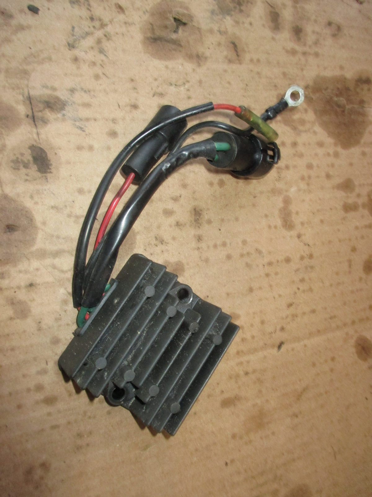 Yamaha 130hp 2 stroke outboard rectifier regulator (6R3-81960-00)