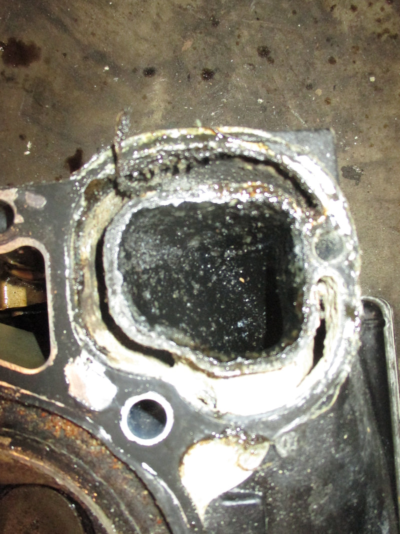 Yamaha/Mercury 225hp 4 Stroke Port Cylinder Head (69J-01)
