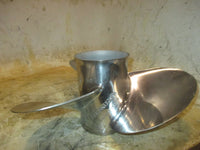 Load image into Gallery viewer, Honda 150hp 4 stroke outboard stainless steel prop (15 5/8x13R)
