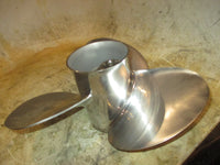 Load image into Gallery viewer, Honda 150hp 4 stroke outboard stainless steel prop (15 5/8x13R)
