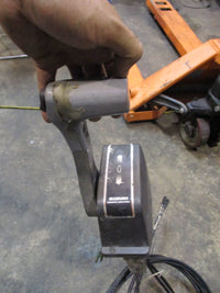 Load image into Gallery viewer, Suzuki outboard top mount control box
