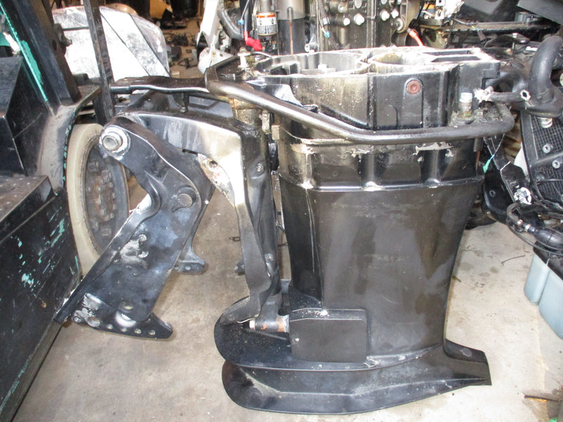 Mercury Optimax 200hp 3.0L outboard 25" shaft midsection