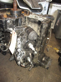 Load image into Gallery viewer, Johnson 90hp 60 Degree 2 Stroke outboard Crankcase Powerhead
