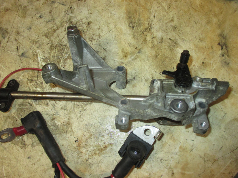 Yamaha/Mercury 225hp 4 Stroke Throttle Brackett (69J-41213-00-00)