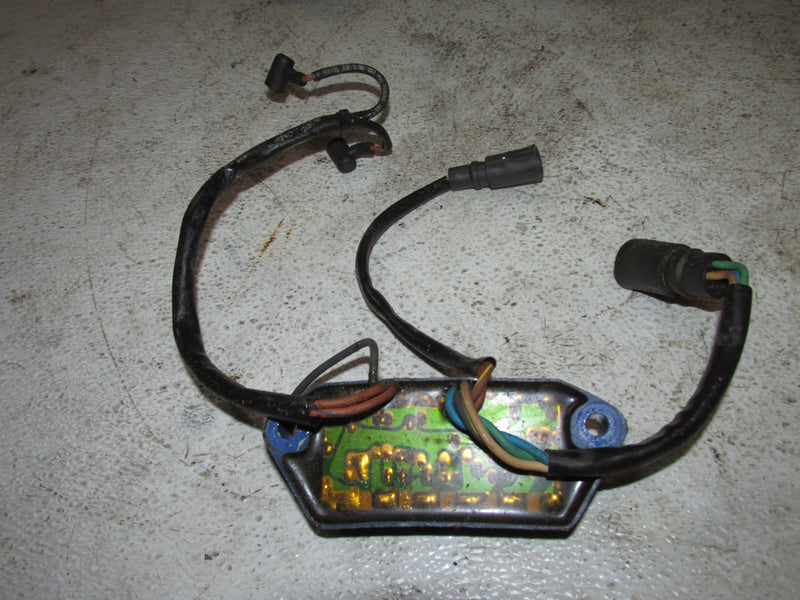 Evinrude 90hp 2 Stroke outboard CDI/ Power Pack (582 811)
