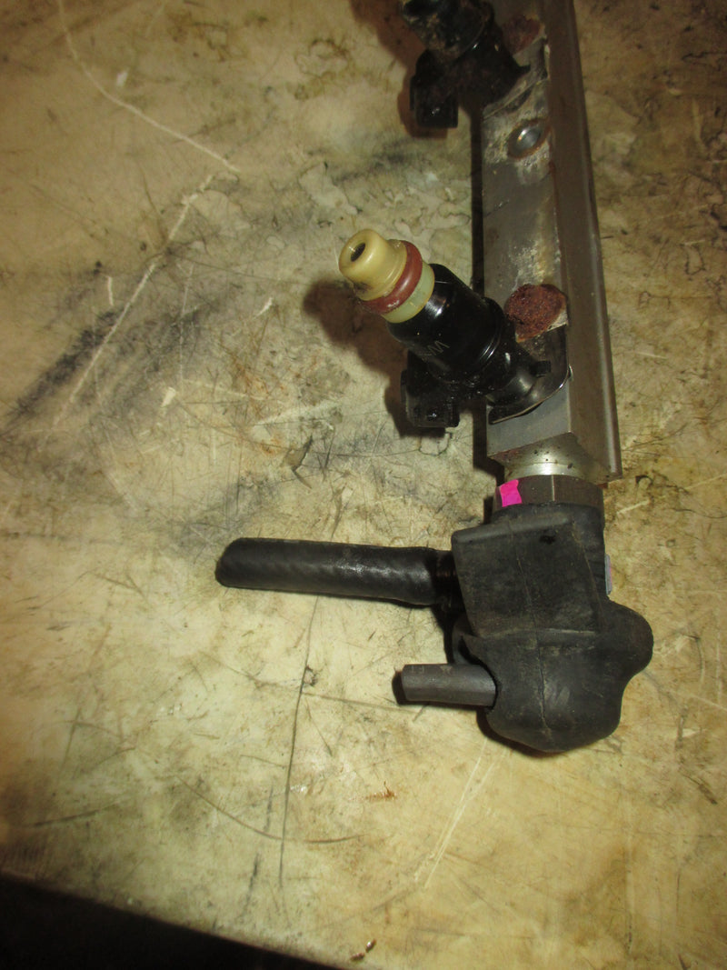 Honda 150hp 4 stroke outboard Fuel rail and injector set (16450-ZY6-003)