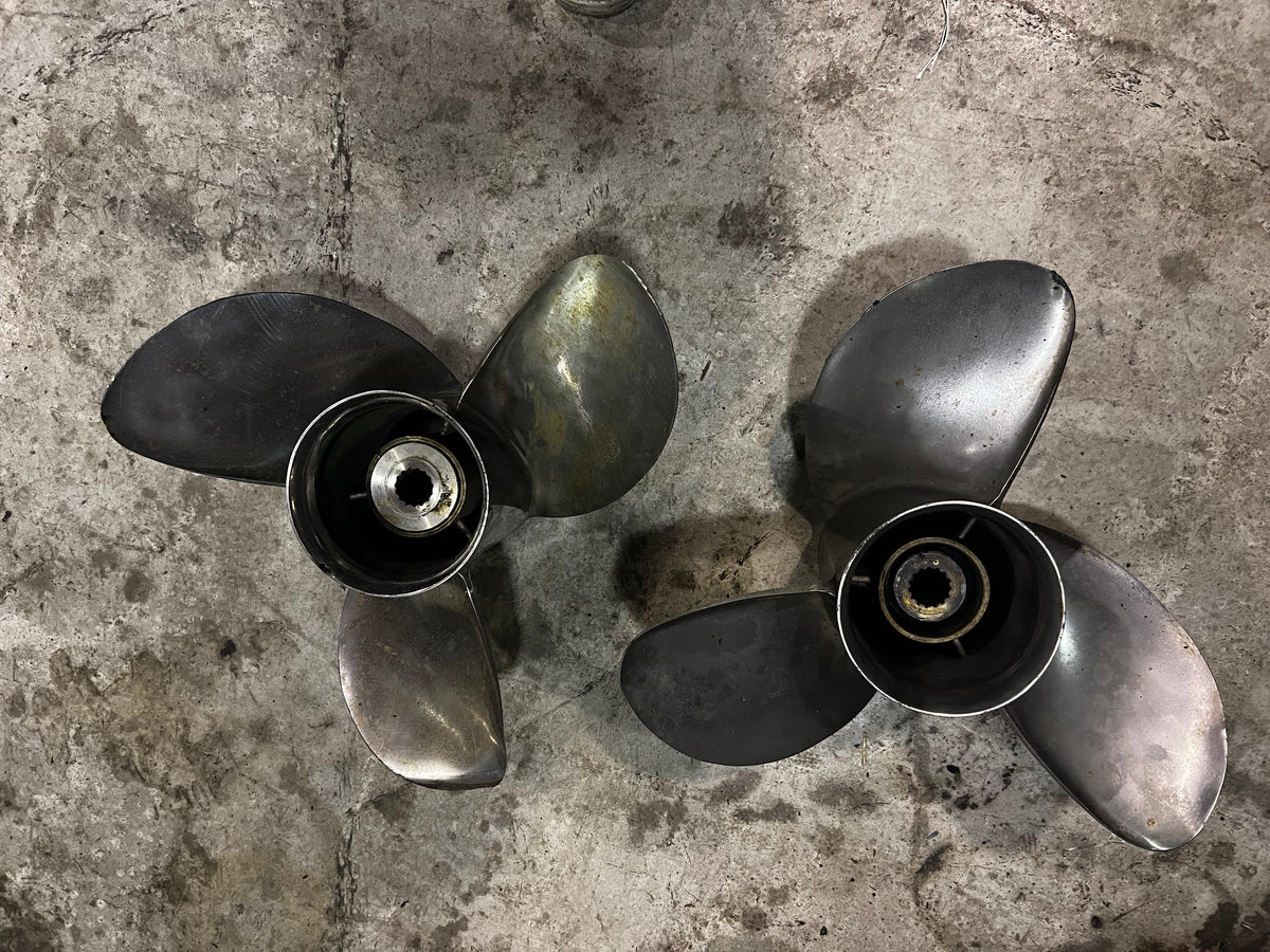 Yamaha OX66 225hp outboard stainless propeller set 15.25 x 17-M