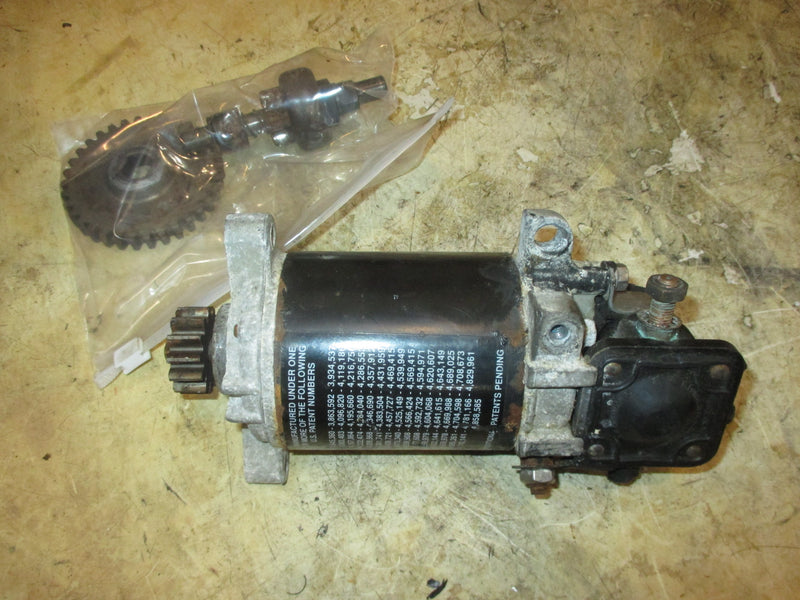 Johnson 90hp 60 Degree 2 Stroke outboard Starter and Bendix (586284)