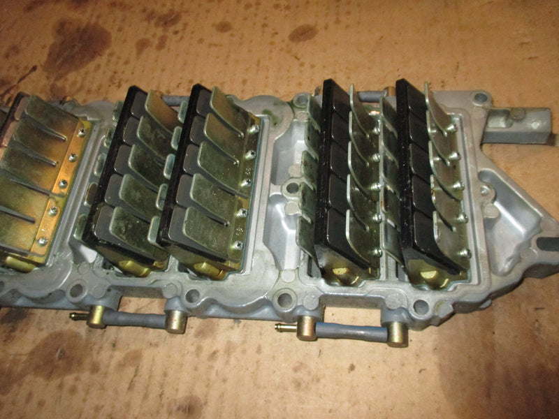 Yamaha 150hp Vmax HPDI outboard intake manifold and reeds (68H-13610-00)