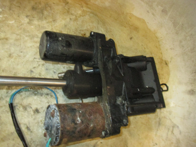 Yamaha/Mercury 225hp 4 Stroke Tilt Tirm Unit