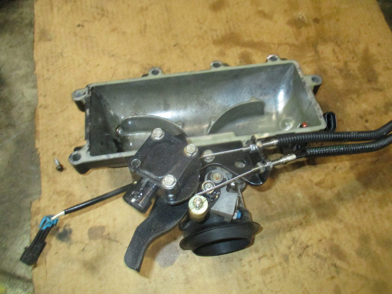 Mercury 115hp optimax 2 stroke outboard intake manifold with throttle body