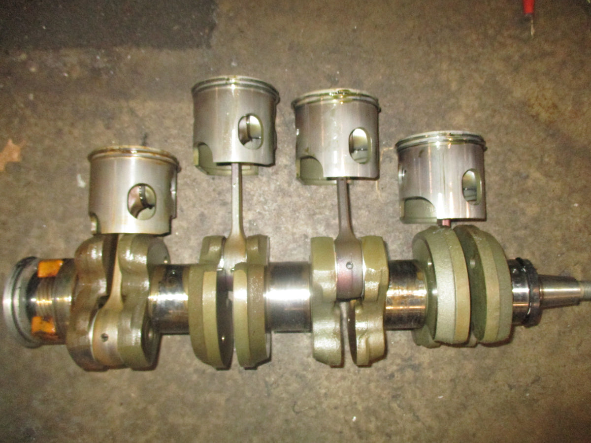 Suzuki DT140 140hp outboard crankshaft with pistons (12200-94605)