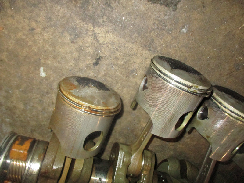 Suzuki DT140 140hp outboard crankshaft with pistons (12200-94605)
