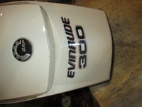 Load image into Gallery viewer, Evinrude ETEC 300hp 2 Stroke outboard Top Cowling
