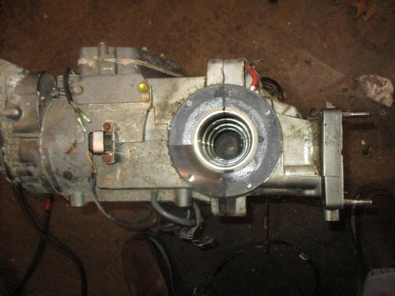 Suzuki DT140 140hp outboard crankcase block