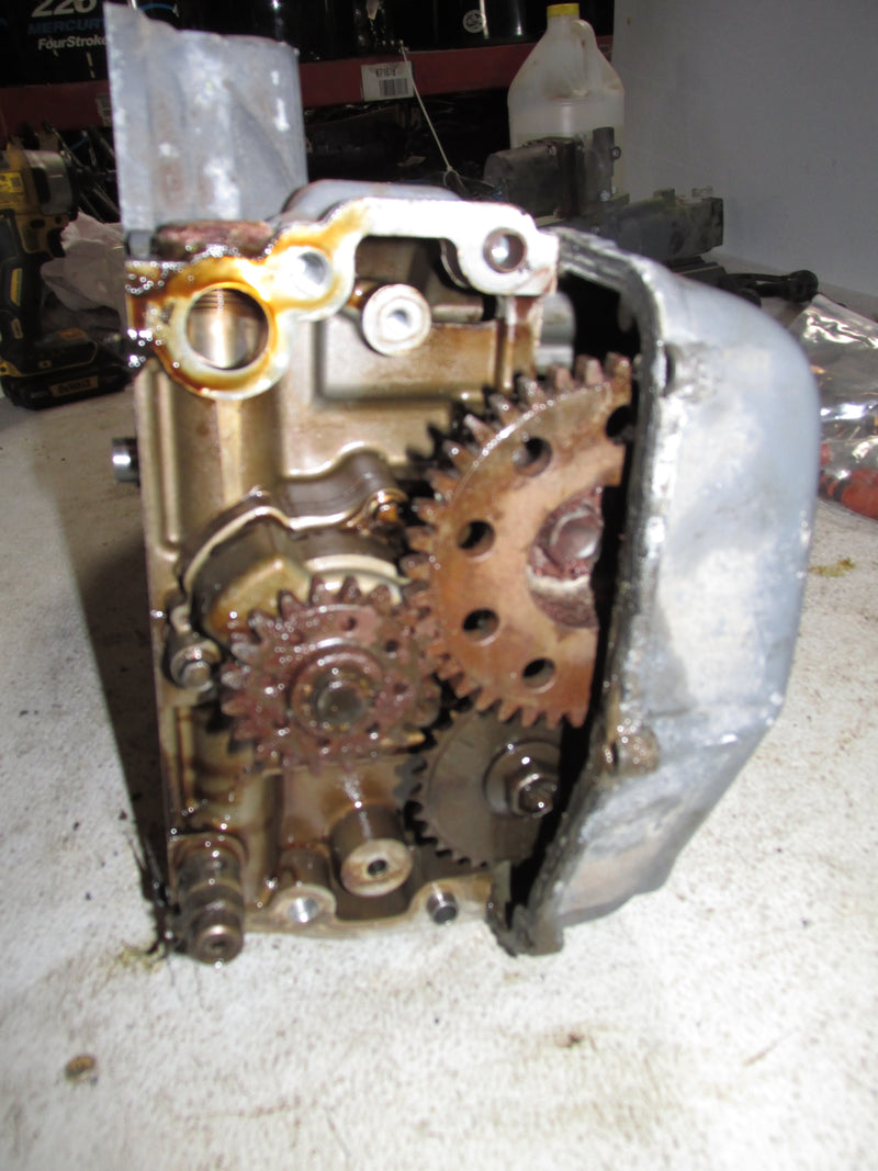 Suzuki DF90 90HP 4 Stroke Outboard Cylinder head (11100-90J02)