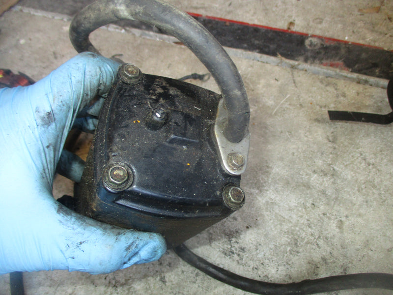 Outboard tilt trim motor