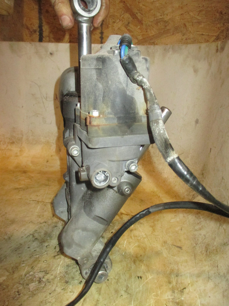 Honda BF135A 135hp 4 stroke outboard Tilt trim unit