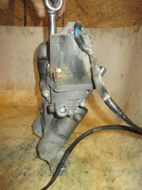 Load image into Gallery viewer, Honda BF135A 135hp 4 stroke outboard Tilt trim unit
