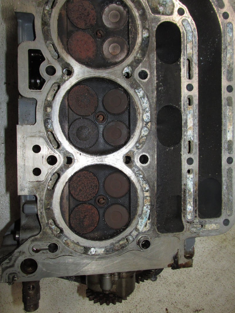 Suzuki DF90 90HP 4 Stroke Outboard Cylinder head (11100-90J02)
