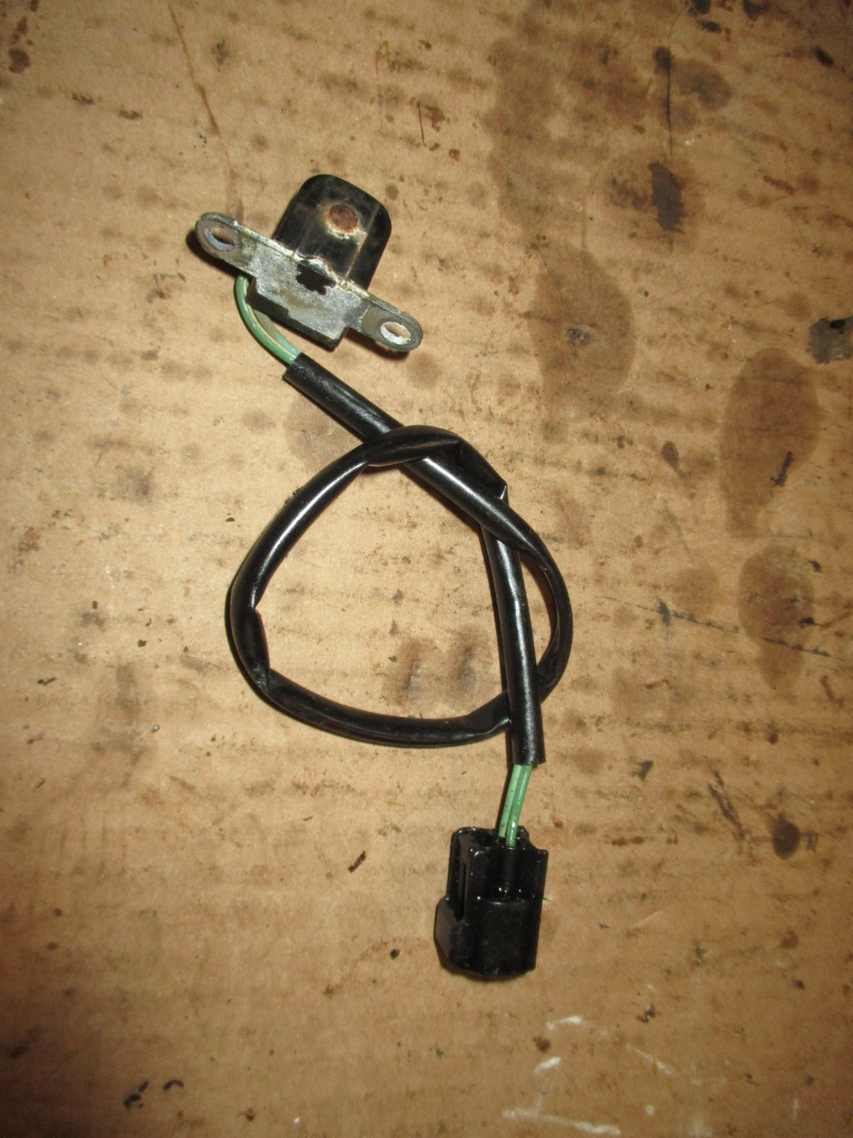 Yamaha 150hp Vmax HPDI outboard crank position sensor (61A-85895-00)