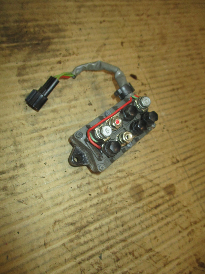 Yamaha 300hp 4.2L 4 stroke outboard Tilt trim relay 6AW-81950-00