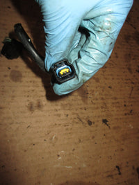 Load image into Gallery viewer, Yamaha 150hp Vmax HPDI outboard crank position sensor (61A-85895-00)
