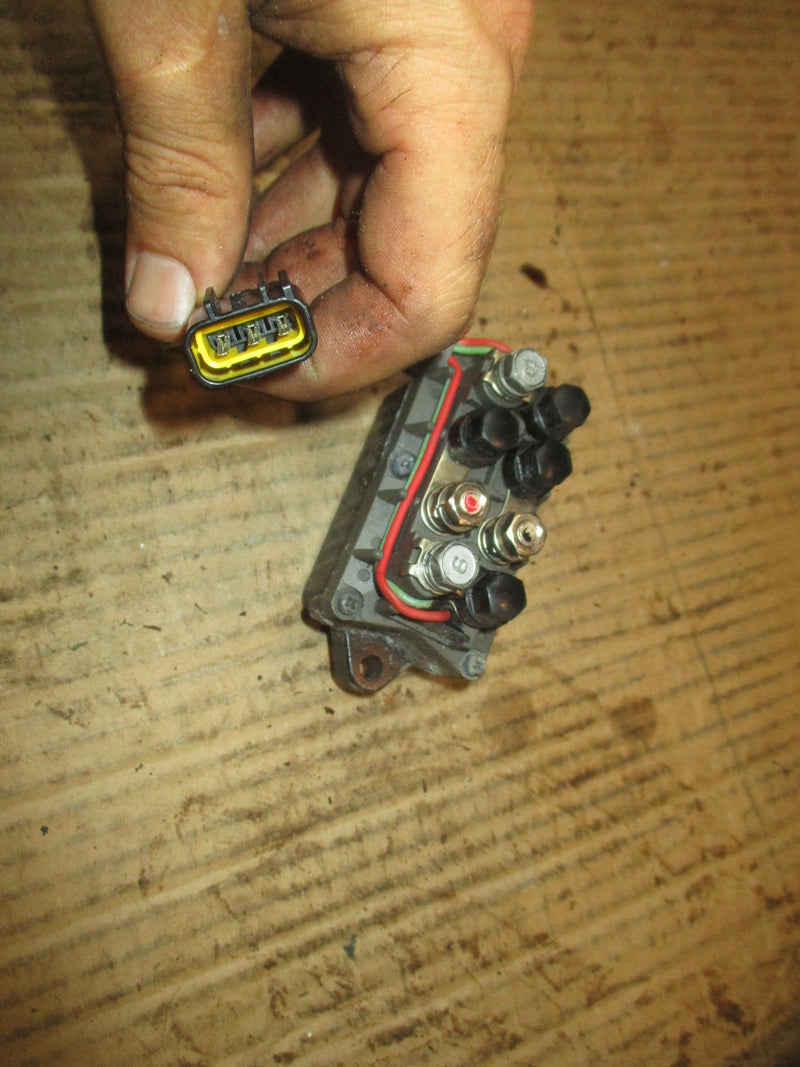 Yamaha 300hp 4.2L 4 stroke outboard Tilt trim relay 6AW-81950-00