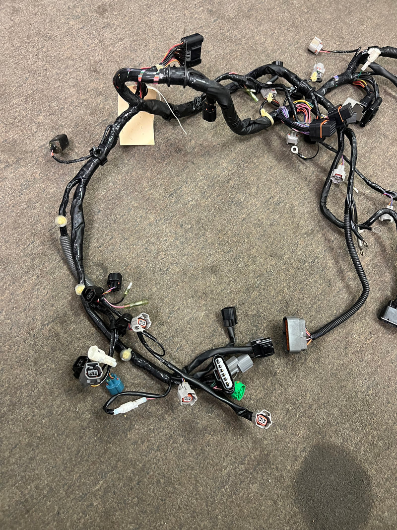 Yamaha 200hp VMAX SHO outboard Engine Wiring Harness (6CB-82590-10)