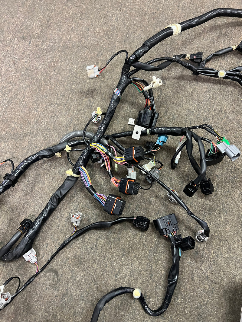 Yamaha 200hp VMAX SHO outboard Engine Wiring Harness (6CB-82590-10)