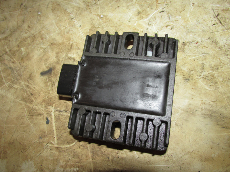 Yamaha 115hp 4 stroke outboard Rectifier regulator (68V-8196-00)