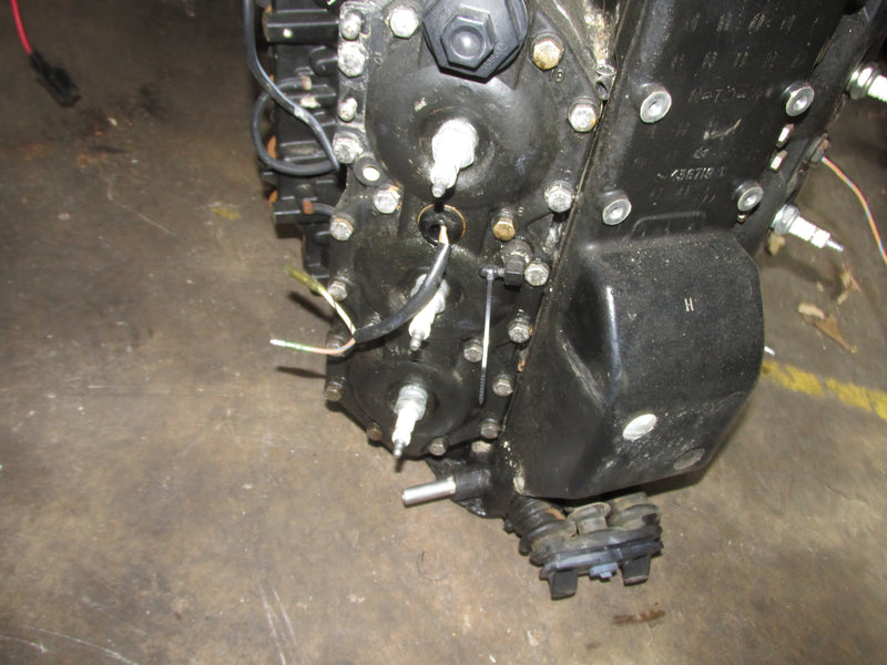 Evinrude 175hp 60 Degree 2 Stroke Outboard Crankcase Powerhead