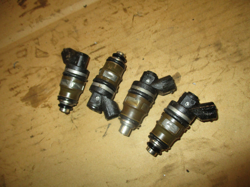 Suzuki DT140 140hp outboard fuel injector set (15710-94900)