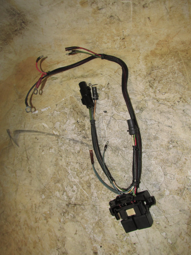 Evinrude 175hp 60 Degree 2 Stroke Outboard Trim Relays and Harness (584416)