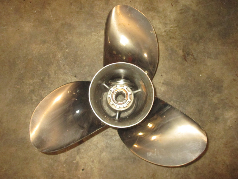 Yamaha 225-250hp Turning Point Mach 305 Stainless Propeller 15.6 X 17
