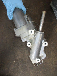 Load image into Gallery viewer, Yamaha 300hp HPDI outboard tilt trim unit
