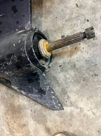 Load image into Gallery viewer, Suzuki DF300 300hp 4 stroke Outboard 30" Shaft Lower Unit
