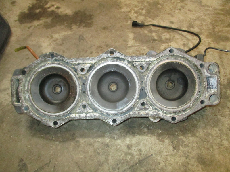 Yamaha 150hp OX66 2 stroke outboard cylinder head (64E-00)