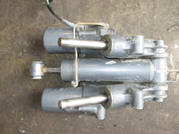 Load image into Gallery viewer, Yamaha 300hp HPDI outboard tilt trim unit 60V-43800-00-4D
