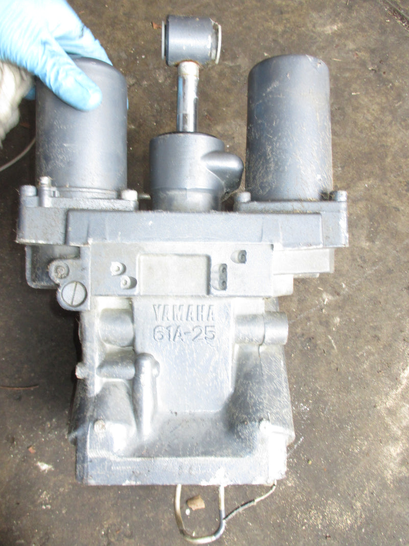 Yamaha 300hp HPDI outboard tilt trim unit 60V-43800-00-4D