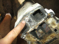 Load image into Gallery viewer, Evinrude 115 Etec 2 stroke outboard 25&quot; midsection
