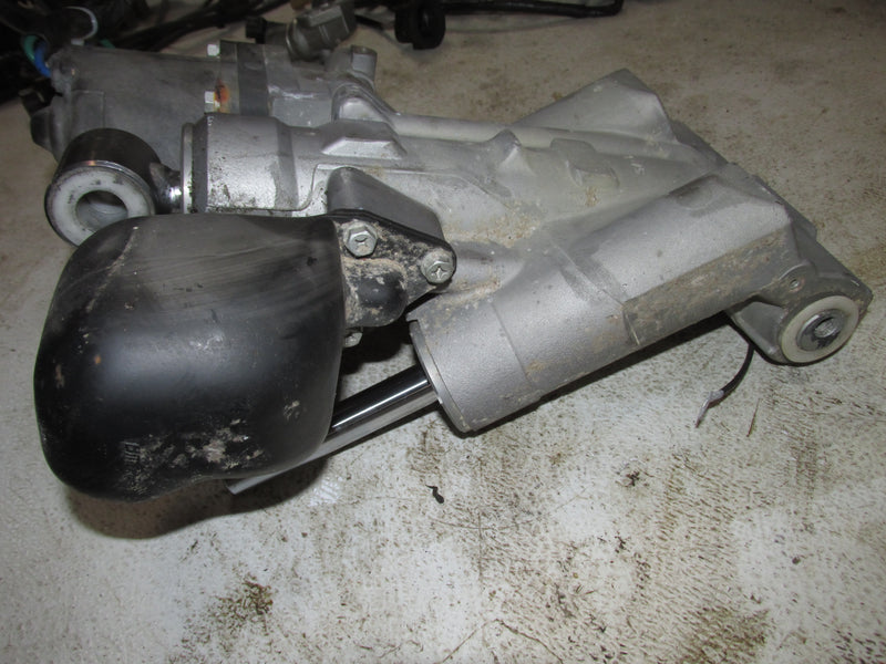 Suzuki DF140 140HP 4 Stroke Outboard Tilt trim unit