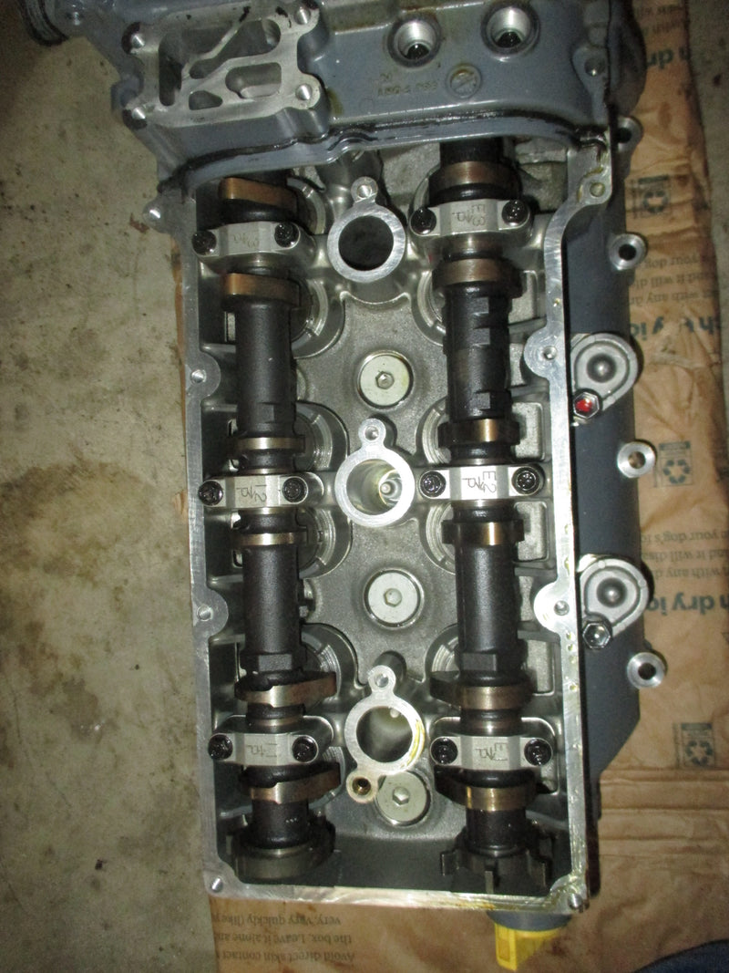 Suzuki DF225/250hp 4 stroke outboard port cylinder head