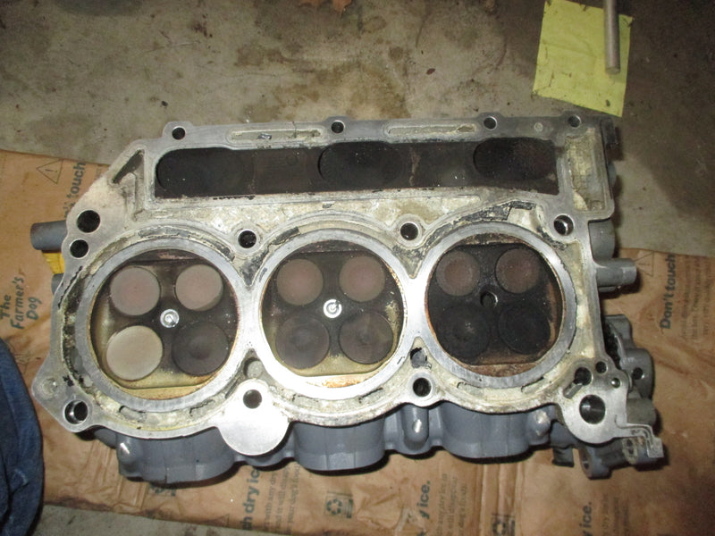 Suzuki DF225/250hp 4 stroke outboard port cylinder head